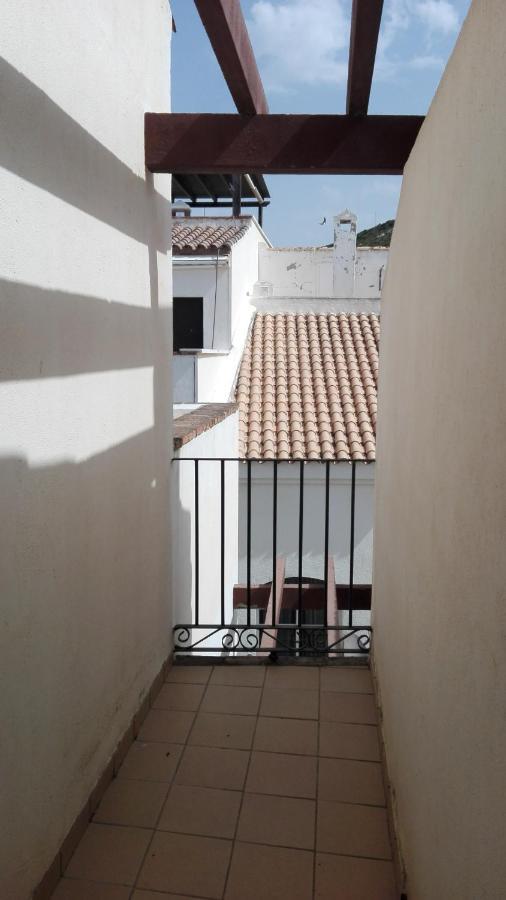 Atico Con Vistas En Zahara Pueblo Apartment ซาฮารา เด ลอส อาตูเนส ภายนอก รูปภาพ